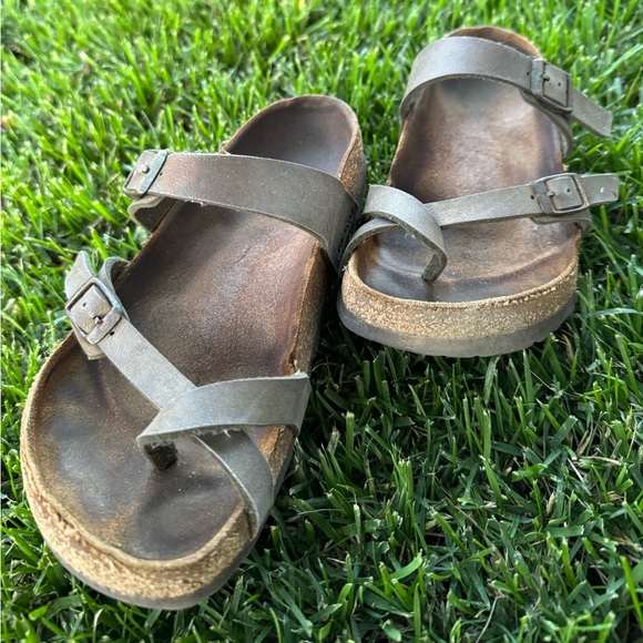 Stone Mayari Sandals - Picture 2 of 4